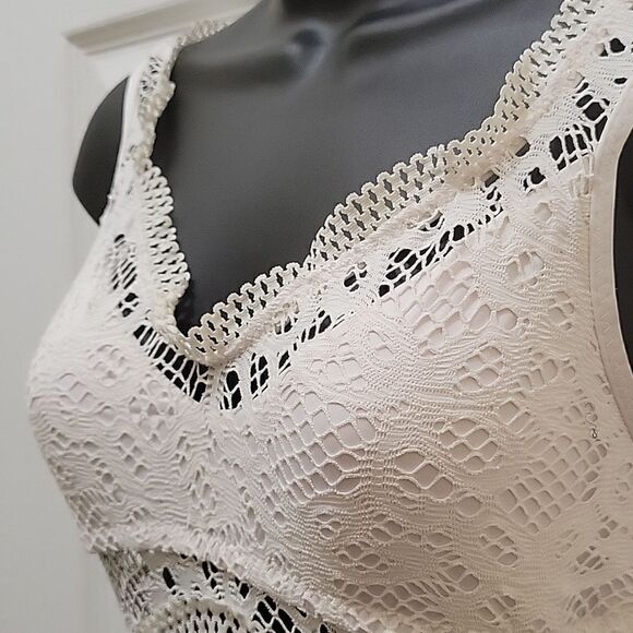 Becca by Rebecca Virtue White Captured Crochet One-Piece Swimsuit - Picture 7 of 16